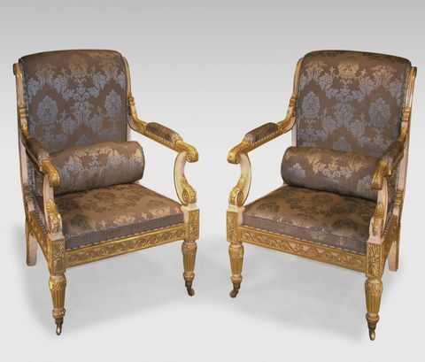 Oslikane i rezbarene fotelje od pozlaćenog drveta - 25.000 GBP