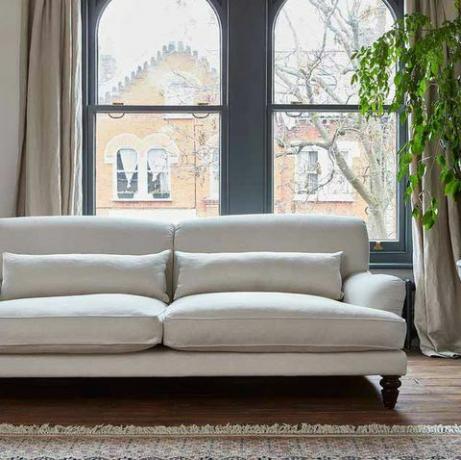 warna sofa paling populer beige