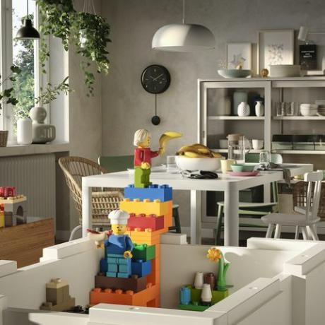 ايكيا تطلق مجموعة تخزين جديدة مع LEGO