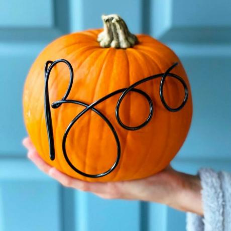 Cuvinte de sârmă „Boo” de Halloween pentru decorarea dovleacului