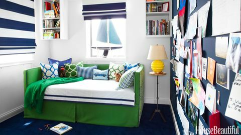 зелене ліжко