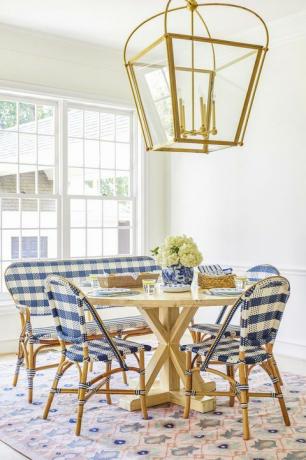 Møbler, bord, stol, gul, rom, spisestue, interiørdesign, hjem, kjøkken og spisebord, Windsor stol, 