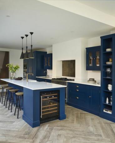 Ideen für blaue Kücheninseln