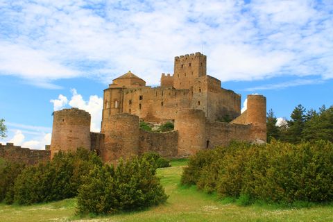 Kastil Loarre - Provinsi Huesca - Spanyol. 
