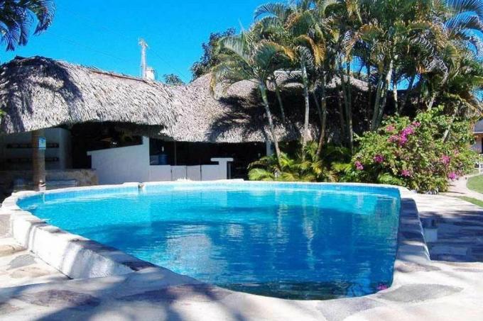 hotel a bazén v Dominikánskej republike