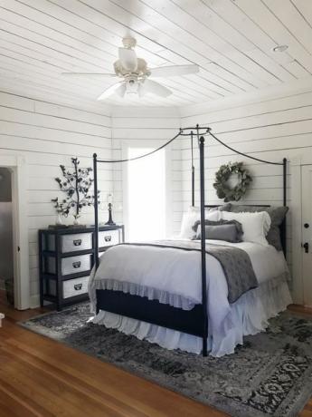Dřevo, podlaha, postel, pokoj, design interiéru, osvětlení, podlaha, nemovitost, textil, zeď, 
