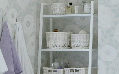 стелажі для ванних кімнат