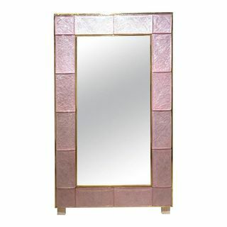 ピンクのムラノガラスと真鍮の鏡