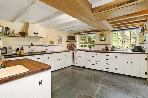 Lombard Mill - Fowey - Cornwall - propiedad - cocina - OnTheMarket.com