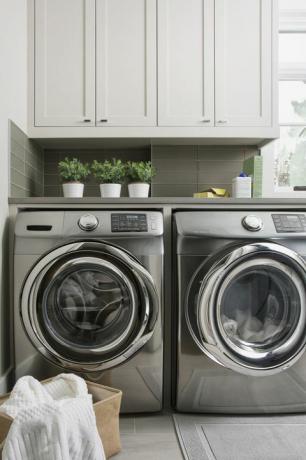 Energiją taupanti skalbimo mašina ir džiovyklė