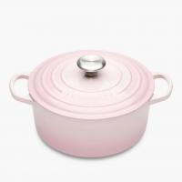 Le Creuset bringt neue Farbgebung in zartem Rosa auf den Markt