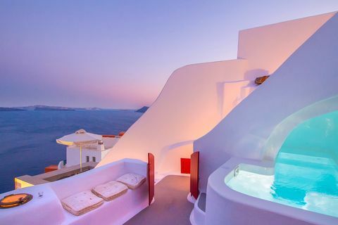 Rumah Gua Hector, Santorini, Yunani