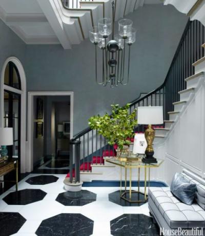 pavimento in marmo bianco e nero