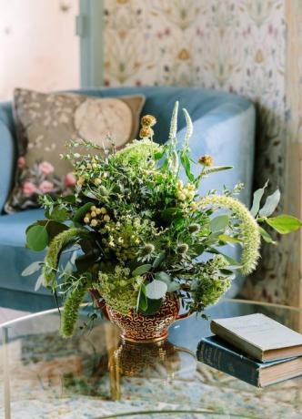 Chateau - Angel Strawbridge의 신선한 꽃, 다음 꽃 범위
