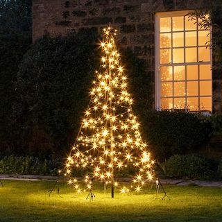 2m teplá biela LED víla s vonkajším vianočným stromčekom