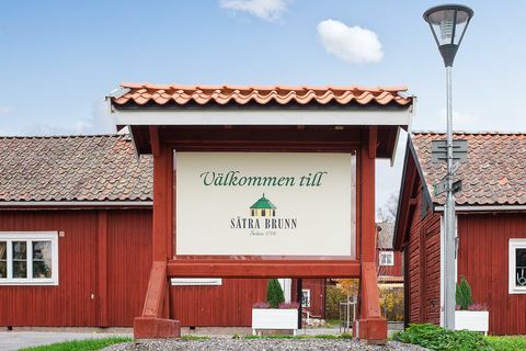 Шведське село продається
