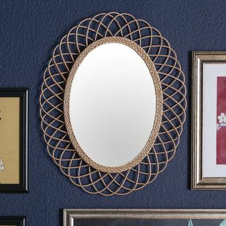 Овално зидно огледало од ратана
