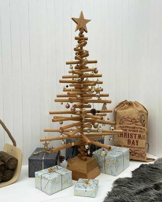 עץ חג המולד מעץ אלון