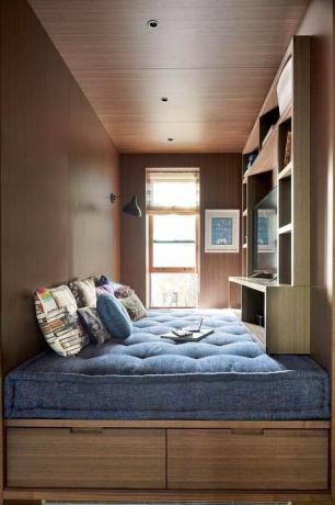 Säng, sovrum, möbler, rum, sängram, inredningsdesign, fastighet, madrass, lakan, golv, 