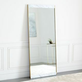 Marmora un misiņa grīdas spogulis