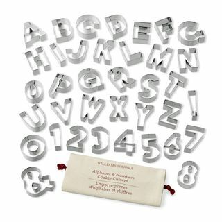 Ensemble de biscuits alphabet et chiffres