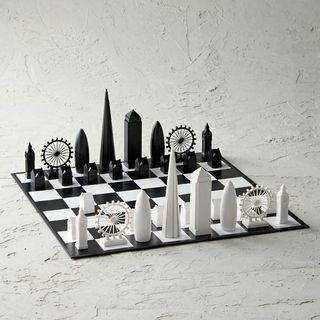 مجموعة شطرنج سكاي لاين أكريليك 