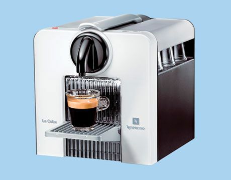 Nespresso espressomaskine.
