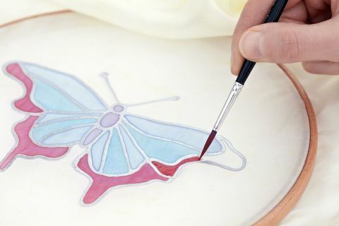 Pictând un fluture