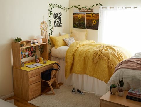 un dormitorio creado con dormify