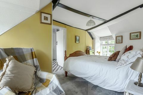 cottage con tetto in paglia in vendita nel Somerset occidentale