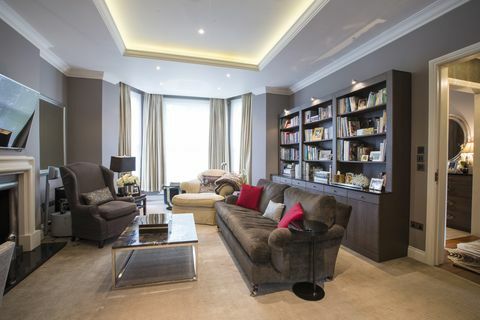 منزل ريهانا في لندن معروض للبيع مقابل 32 مليون جنيه إسترليني