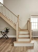 Pomysły na projektowanie schodów wewnętrznych: naprawa, wymiana lub zmiana położenia