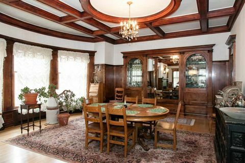 salle à manger néoclassique du manoir du montana