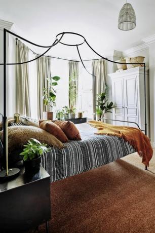秋の寝室、マラケシュ平野のシエナツイストカーペット、carpetrightの家の美しいコレクションから
