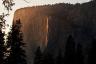 2021'de Yosemite Ulusal Parkı'nın "Ateş Düşüşü" Nasıl Görülür?