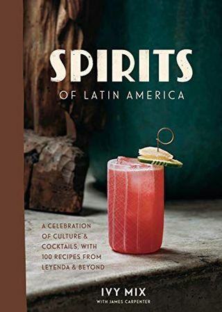 Licores de América Latina: una celebración de la cultura y cócteles