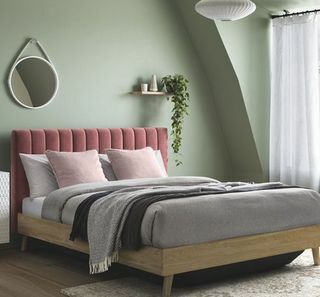Maisy Επικαλυμμένο Οθωμανικό Κρεβάτι Κρεβάτι