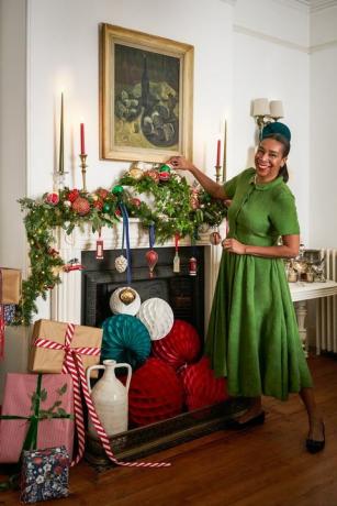 Paula Sutton HillhouseVintage x wayfair cottagecore Kalėdų namų makeover