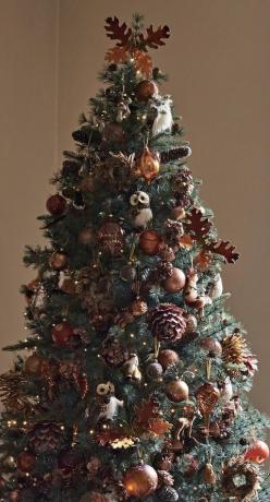 Dzintars - Džona Lūisa rudens tēmu Ziemassvētku dekorēšanas tēma 2018. gadā