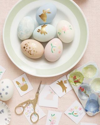 卵を飾るタトゥーキット