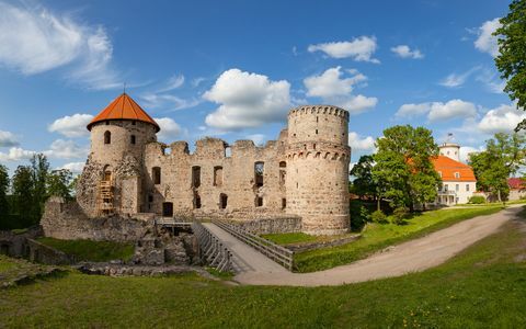Цесисский замок, латвия