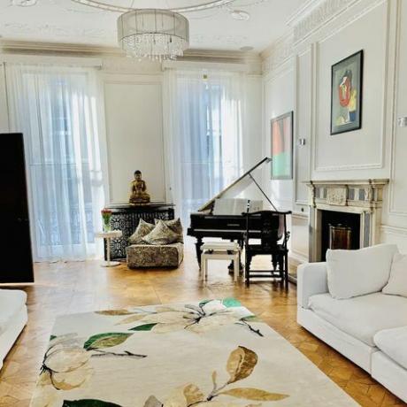 airbnb s klavírem v Londýně