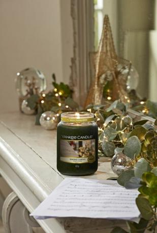 sviečka yankee uvádza na trh nové vianočné vône