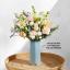 Lapos csomagolású levélszekrényes váza a Bloom & Wildnál