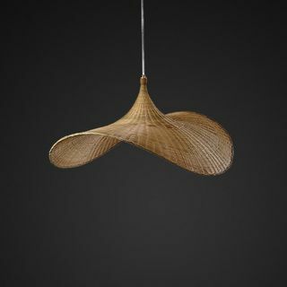 Lámpara colgante de bambú y madera