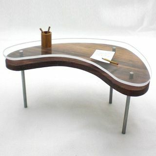 Miniatűr üveglapú bumeráng asztal, faasztal, mini bútor, miniatűr bútor, mini asztal, babaház miniatűr