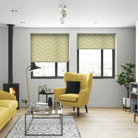 Dzīvojamā istaba, istaba, mēbeles, dzeltena, interjera dizains, īpašums, ēka, dīvāns, mājas, kafijas galdiņš, 