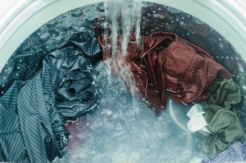 Whirlpoolは、火災安全上の危険を乗り越えて500,000台以上の洗濯機をリコールしました