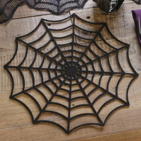 Pavoučí prostírání na Halloween