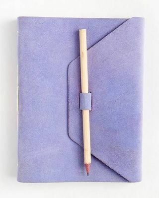 Dziennik składany z fioletowego zamszu